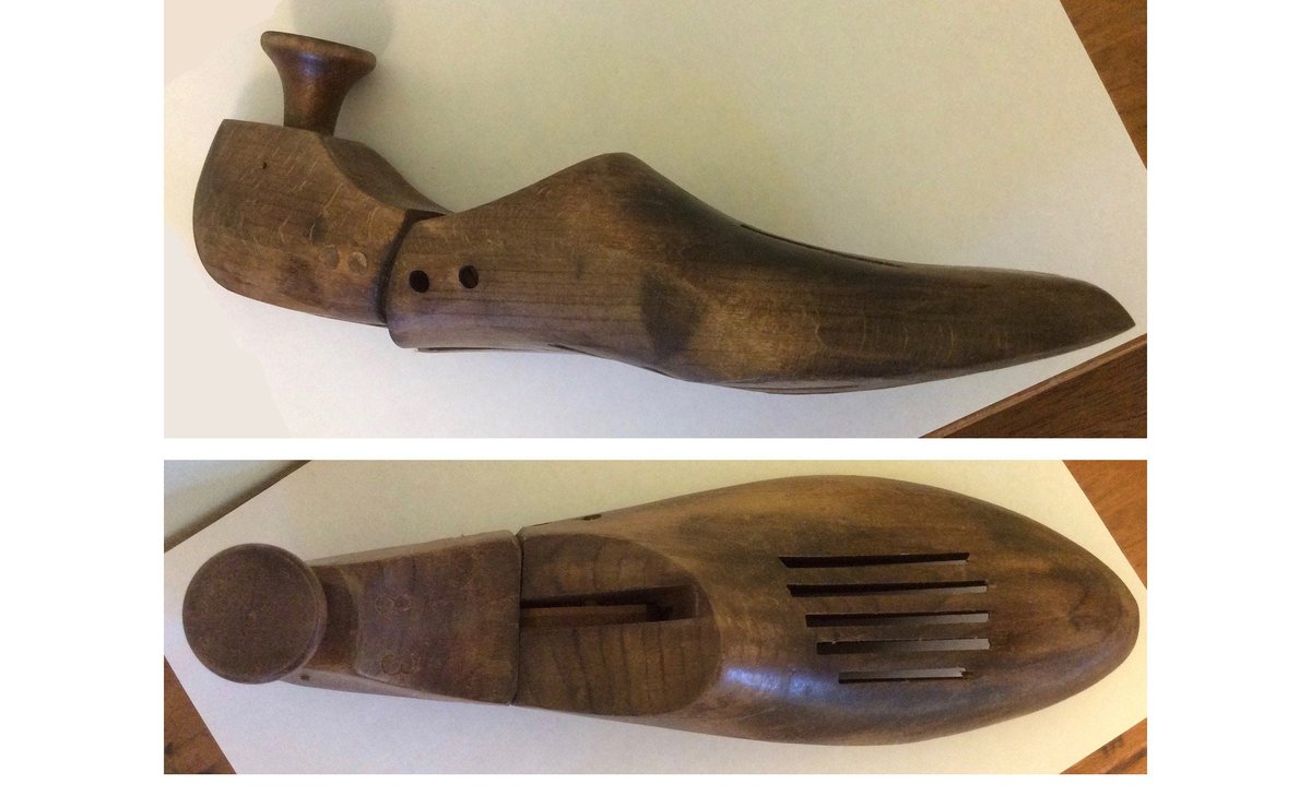 Vintage pair of shoe stretchers in wood