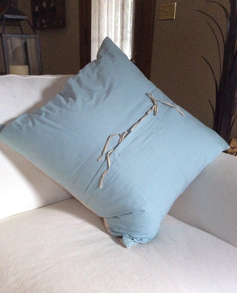 Two cool large decorative pillows in linen and blue with 2 ties closure